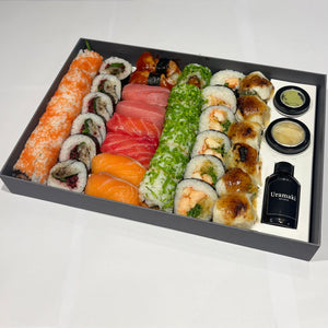 A Valentines Sushi Case A4 box - 38 pieces